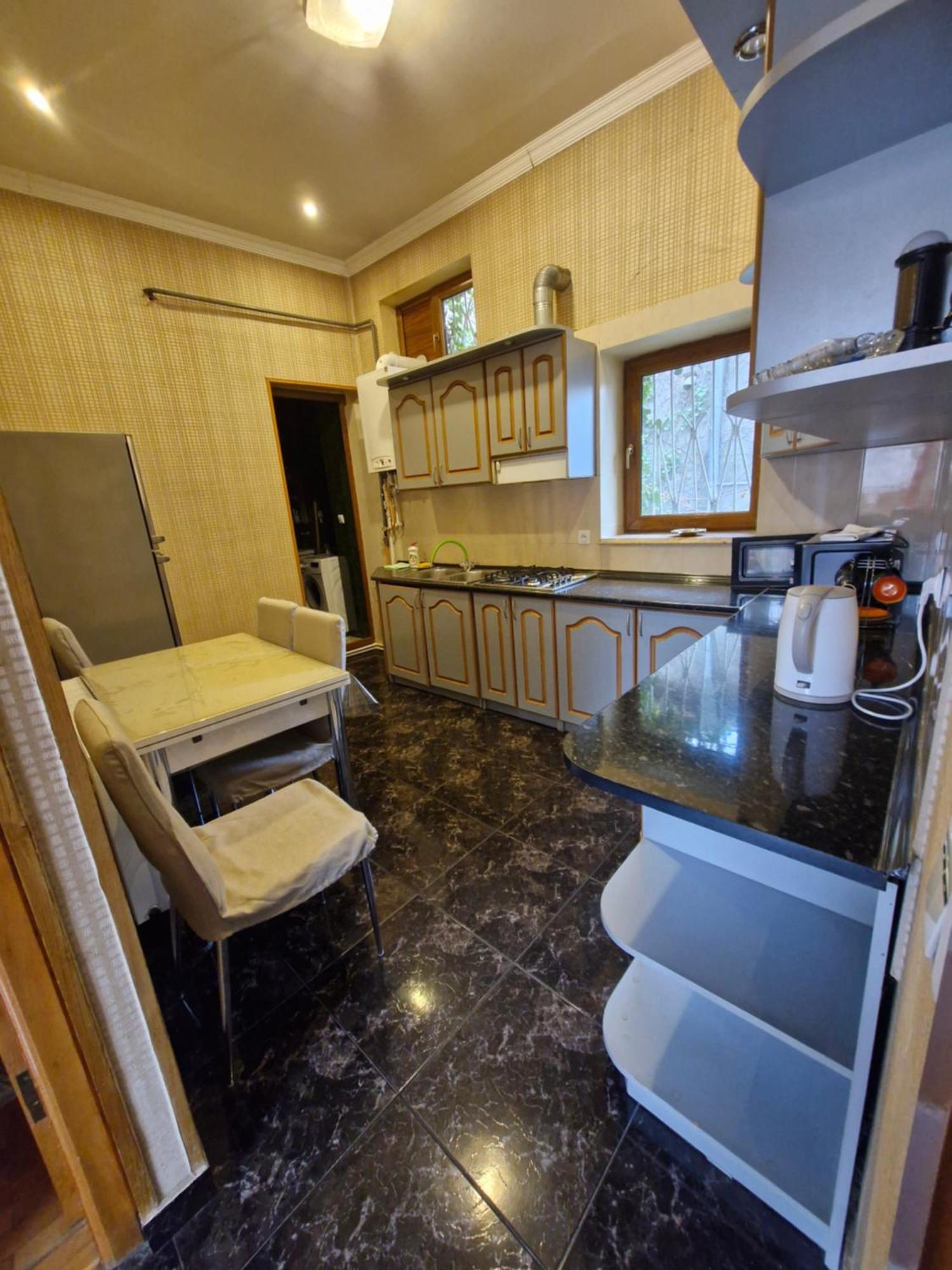 Barnaba Apartment Tbilisi Luaran gambar