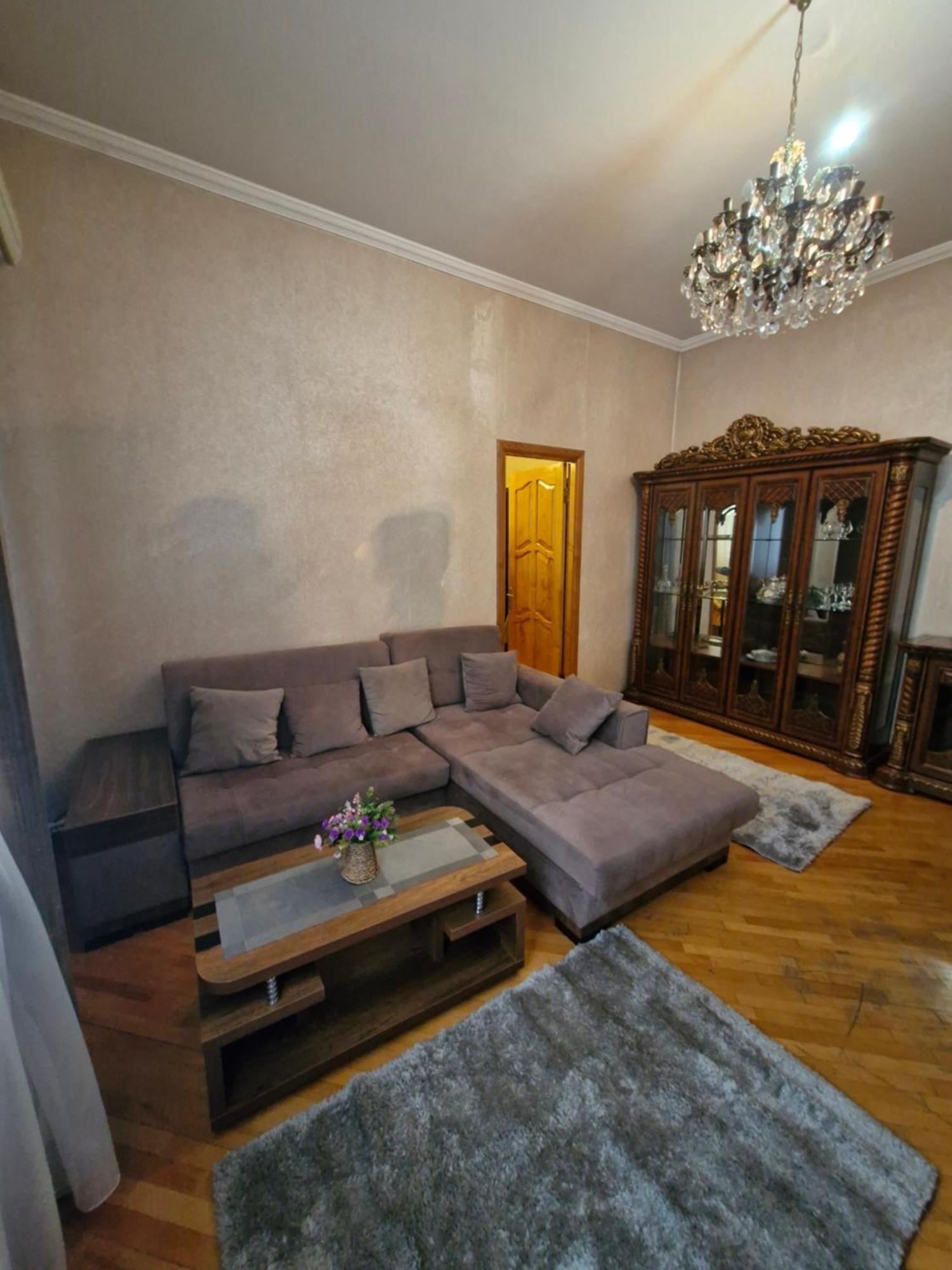 Barnaba Apartment Tbilisi Luaran gambar